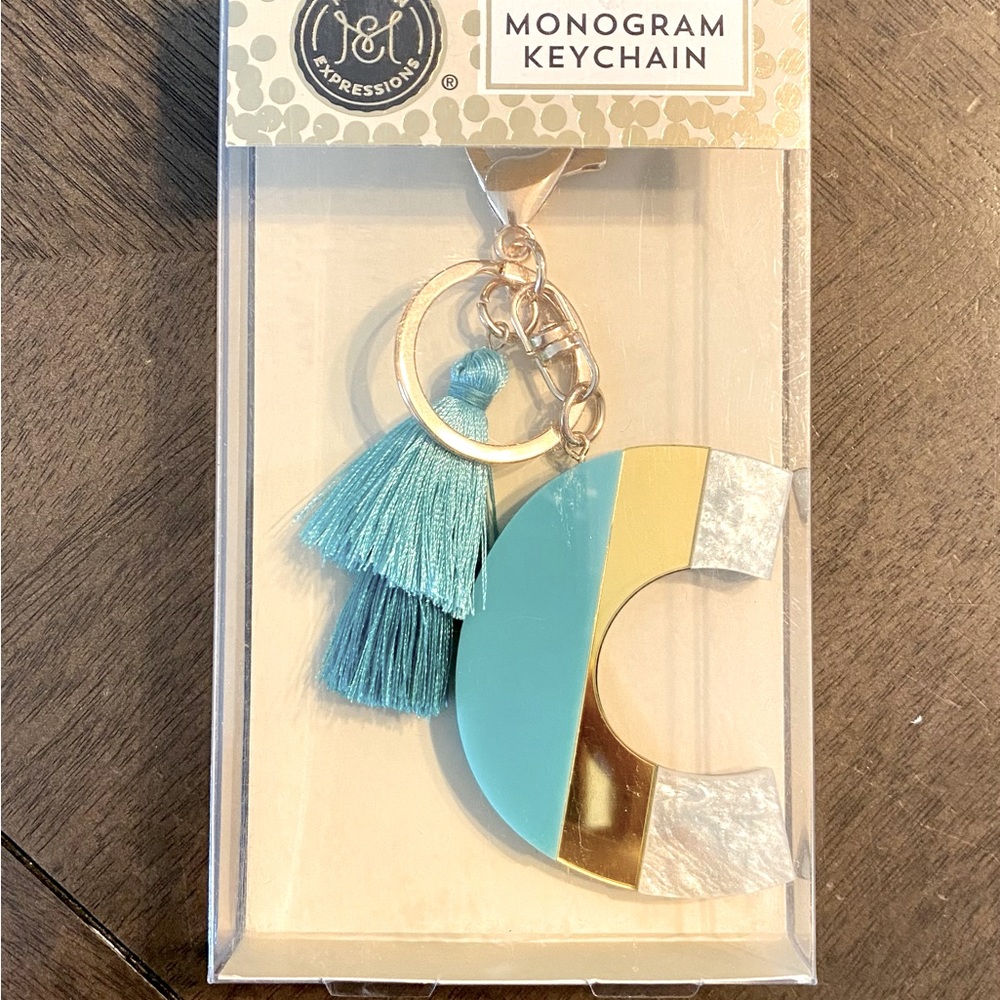 Monogram Keychain “C”